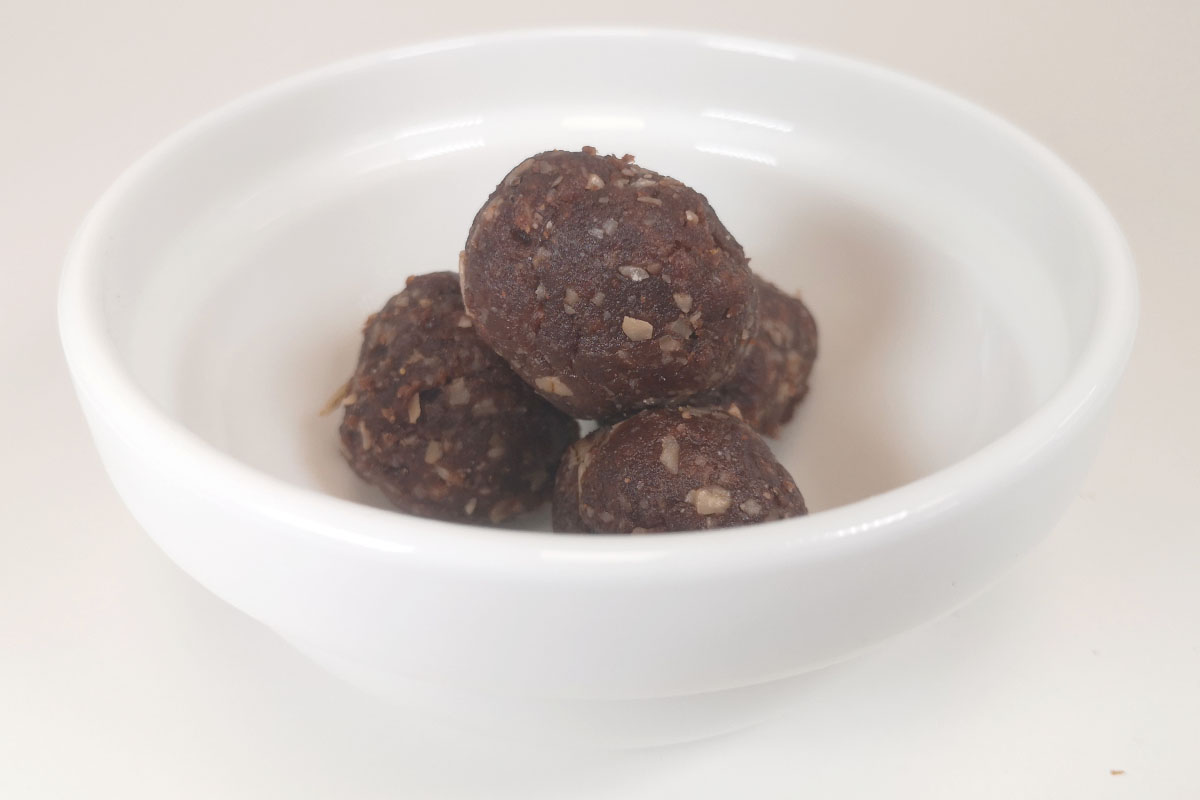 Almond Energy Balls